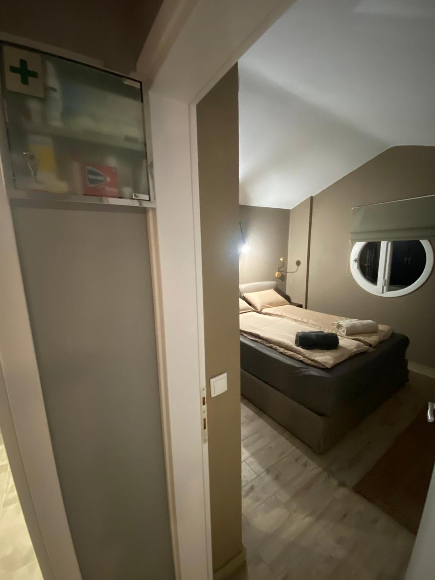 Villa Eli - Luxury Nature Getaway - Strategically Located For Beach Exploration - Onsite Power For Electric Vehicle Фурка Екстер'єр фото